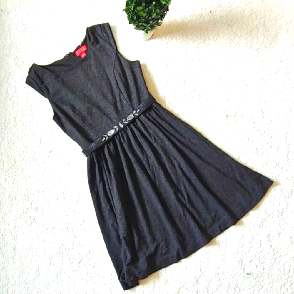 ELLE grey women's dress size 4 sleeveless w belt